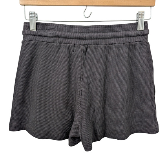 Monrow Drawstring Thermal Waffle knit Shorts Grey - Picture 2 of 4